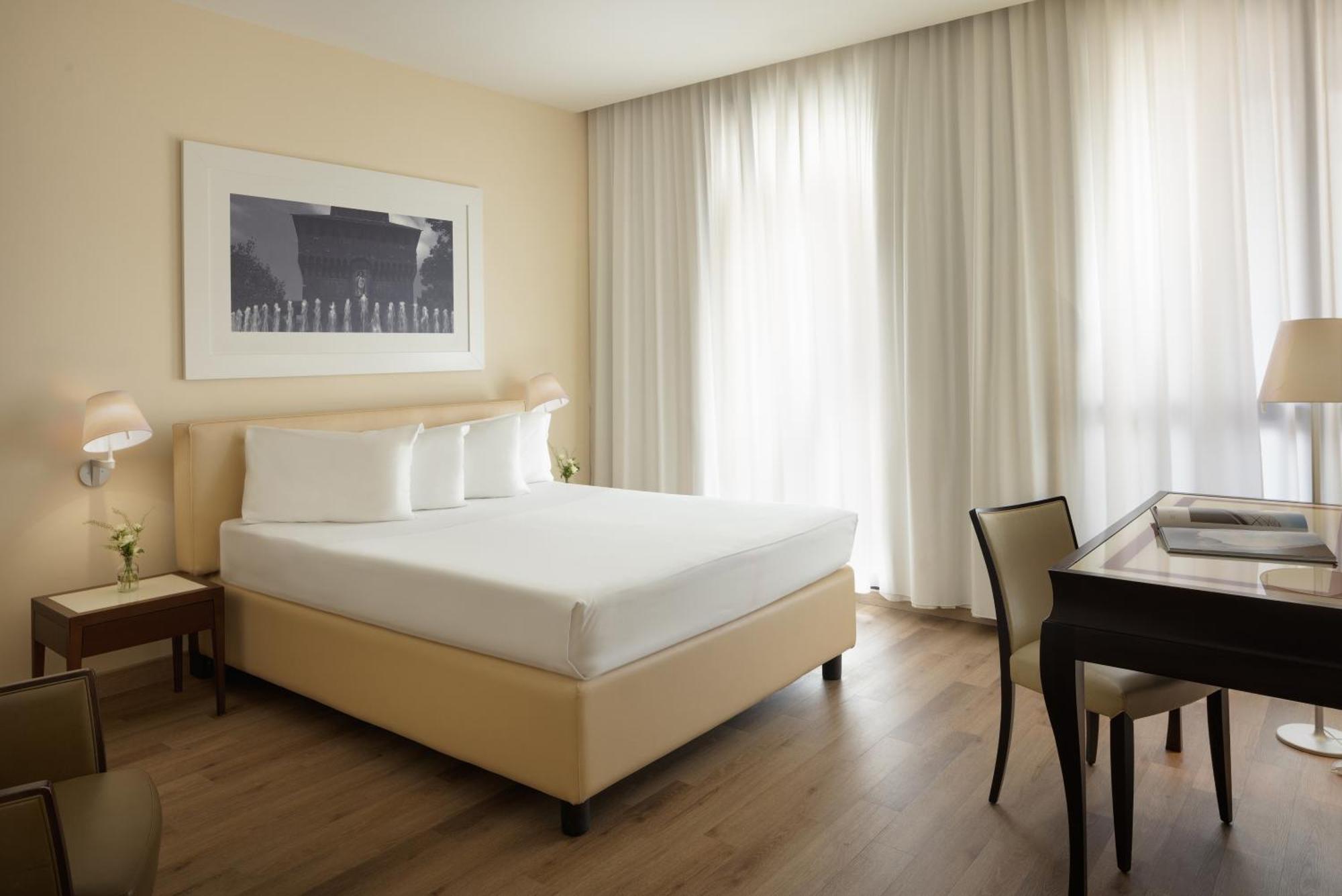 Una Hotels Cusani Milano Exteriér fotografie