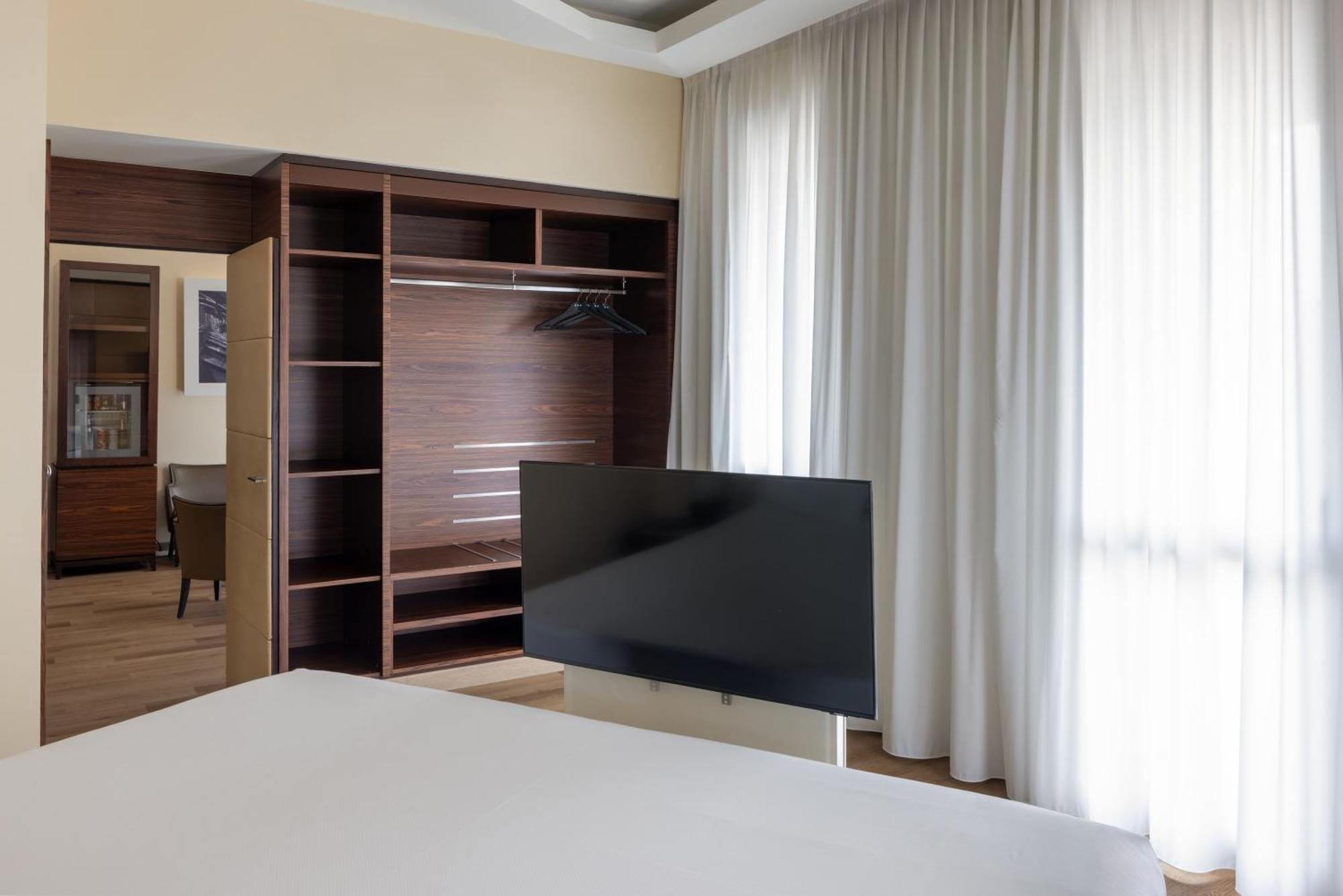 Una Hotels Cusani Milano Exteriér fotografie